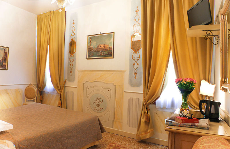 Apostoli Palace Венеція Екстер'єр фото